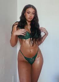 Brynne Marie - Free pics, galleries & more at Babepedia
