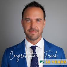 Frank Rozyczka's Instagram, Twitter & Facebook