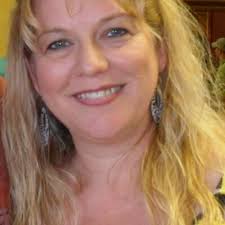 Katrina Cook (@KatzKasting)