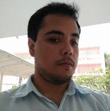 What batteries is everyone using? The math suggests 10,000mah will last a  month without charge, but im looking for real world examples.