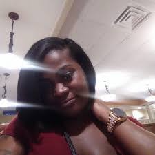 Ebony Bowman's Instagram, Twitter & Facebook