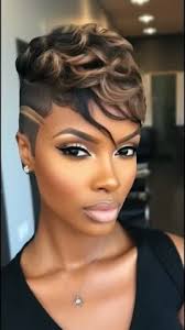 Discover 390 Short Hairstyles and sassy hair ideas