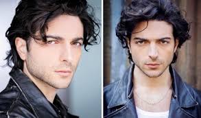 Gianluca always takes a picture of me wherever I'm going Isn't that funny 🤣