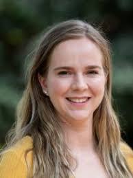 Mariana Barnes's Instagram, Twitter & Facebook