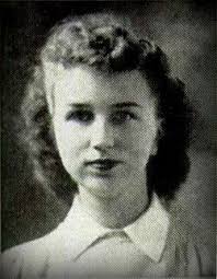 Betty Oja's Instagram, Twitter & Facebook