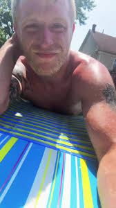 Fun Ways to Embrace Your Sober Single Life