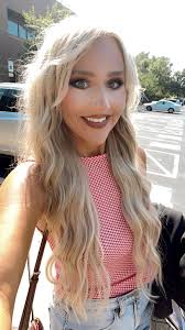 First Day of my Senior year of College at WKU! ❤️📚#GoTops ❤️❤️ First Day  of soccer for with their mom as their coach! Go Thunderbolts! 💛⚽️