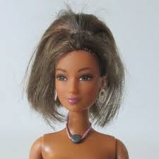 CALI GIRL LEA Beach Barbie doll $7.00