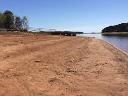 View listing photos, review sales history, and use our detailed real estate filters to find the perfect place. The Boat Dock Un Useable With The 10 Drop In The Lake Water Picture Of Lake Hartwell Camping And Cabins Townville Tripadvisor