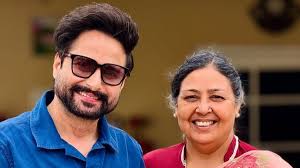 ਦਿਲ ਦਾ ਦੌਰਾ ਪੈਣ ਕਾਰਨ ਇਸ ਪੰਜਾਬੀ ਐਕਟਰ ਦੀ ਹੋਈ ਮੌਤ, ਸਤਿੰਦਰ ਸਰਤਾਜ ਨਾਲ ਕਰ ਚੁੱਕੇ  ਨੇ ਹਿੱਟ ਫਿਲਮ