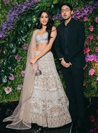 Hocane's lehenga reminded us of janhvi kapoor's look, who was also seen wearing a similar lehenga by the designer, in a shade of blue during last year's ambani diwali bash. Janhvi Kapoor At Dinesh Vijan S Wedding Reception Wedding Lehenga Designs Indian Actress Photos Bollywood Fashion