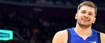 Priljubljeni iskalni izrazi so bili tudi luka doncic mon, pri katerem so uporabniki besedo mom oziroma mama napisali narobe, mirjam poterbin model, doncic mom. Mirjam Poterbin Is Luka Doncic S Mom And His Biggest Supporter Meet The Woman Who Raised Him