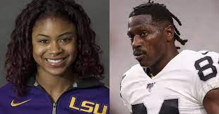 There may be something that's put on the tip of the finger that records blood flow and we also use something called a movement detector which is on the seat and picks up if you're trying to beat the. Antonio Brown S Rape Accuser Reportedly Passed Lie Detector Test About Incident