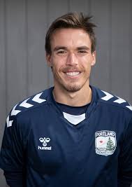 Meet the Hearts of Pine players