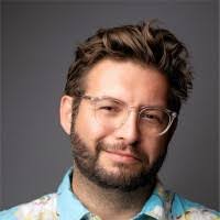 Dawn Transue's Instagram, Twitter & Facebook