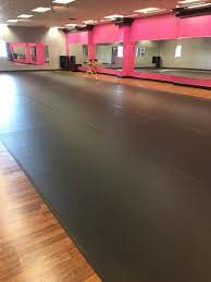 Durable Vinyl Rosco Adagio Marley Dance Studio Flooring Full Roll In 2021 Dance Studio Decor Dance Studio Dance Studio Design