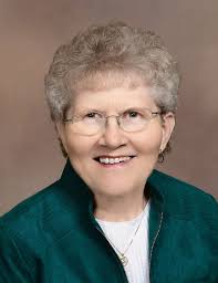 Carol Kube's Instagram, Twitter & Facebook