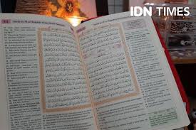 Sejak kecil lagi baginda telah menunjukkan kecerdasan dan ketajaman fikirannya. Doa Nabi Sulaiman Memohon Kekayaan Menjinakkan Hewan Dan Jin