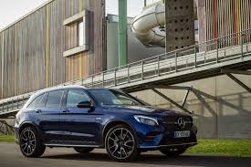 Le Mercedes Amg Glc 43 A L Essai Stupidement Rapide Mercedes Amg Mercedes Suv