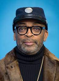 He made his directorial debut with she's gotta have it (1986). Spike Lee Filmstarts De