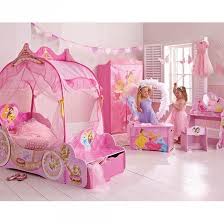 Devis décoration près de chez vous. Princesses Disney Decoration Rangement Deco Murale Decorer Une Chambre De Princesse A Petit Prix Un Max D Idees