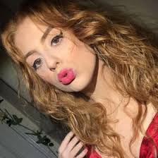 Beth Miron's Instagram, Twitter & Facebook