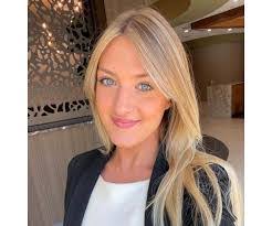 Grace Pohl's Instagram, Twitter & Facebook