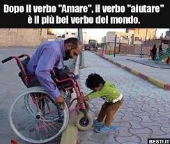 Dopo Il Verbo Amare Il Verbo Aiutare E Il Piu Bel Besti It Immagini Divertenti Foto Barzellette Nel 2020 Immagini Divertenti Fede Nell Umanita Divertente
