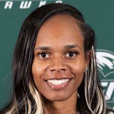 aja blount (@_ajablount_)