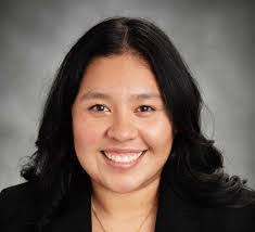 Vikki Tang's Instagram, Twitter & Facebook