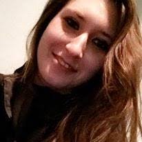 Crystal Fyffe's Instagram, Twitter & Facebook