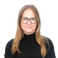 Kelsey Ferris's Instagram, Twitter & Facebook