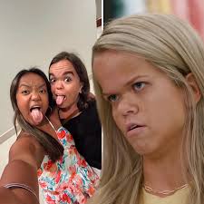 Feeling a little naughty today... anyone else ready to break a few rules?  😉🔥"