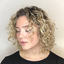 With the right hairstyle and cut, you can fake volume and bouncy, full locks. 20 Chicest Hairstyles For Thin Curly Hair The Right Hairstyles