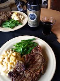 Great Recipe Ispired By Our Friend And Paired With Super Tuscan Bartolomeo Tuscan Recipes Green Beans Food