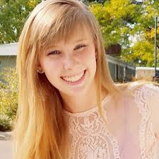 Gracie Eaton's Instagram, Twitter & Facebook