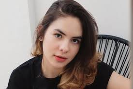 Steffi zamora dan para bintang serta kru film 'kembalinya anak iblis' saat ditemui di kawasan grand. Berita Steffi Zamora Terbaru Hari Ini Grid Hot
