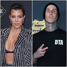 Официальный инстаграм аккаунт кима кардашяна. Kourtney Kardashian And Travis Barker Are Instagram Official Photo