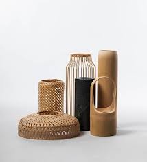 Engin Seramik Panosundaki Pin