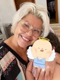 Hi everyone! I'm available to work as a childminder here in Dublin! I have  experience taking care of babies from newborns up to children around 10  years old. I'm responsible, caring, and