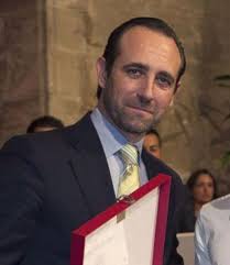 Bauzá acalla otra voz civil independiente