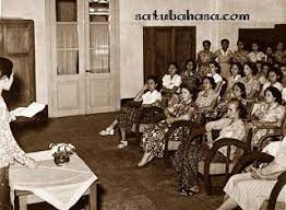 Pidato Bahasa Jawa Peringatan Hari Ibu Hari Ibu Bahasa Ibu