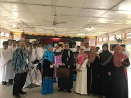 .ibadah umrah, perlu peningkatan kualitas penyelenggaraan ibadah haji dan umrah secara aman, nyaman, tertib, dan sesuai dengan ketentuan syariat. Simulasi Haji Dan Umrah Pejabat Pendidikan Daerah Kota Kinabalu