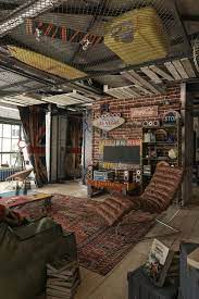 We're experts at matching creatives like you with the building with the perfect vibe, inspirational atmosphere. Industrial Urban Style Interior Living Room Recliner Loft Design
