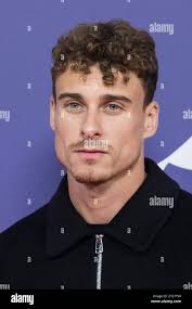 London sampson hi-res stock photography and images