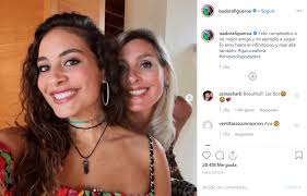 Asimismo en varias oportunidades el talentoso cantante ha dicho que su comida favorita es la que. Esposa De Chayanne Enciende Las Redes Al Posar En Sexy Bikini Fotos