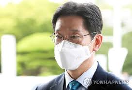 최강시사 김두관 추미애 후보, 노무현 탄핵·윤석열 산파·김경수 사퇴 '자살골 해트트릭' 선수…정무적 오판 책임져야. Nugt0l G Gtanm