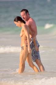 Jaime Murray NUDE Sex Scenes and Paparazzi Shots - Scandal Planet