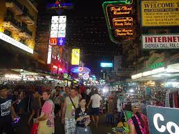 D&d inn settled on khaosan road offers most comfortable accommodations with the upper class facilities at reasonable prices. Khao San Road Bangkok Gillian32 S Blog