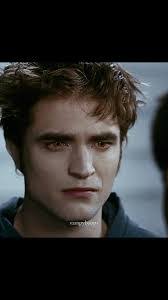 Edward Casa's Instagram, Twitter & Facebook